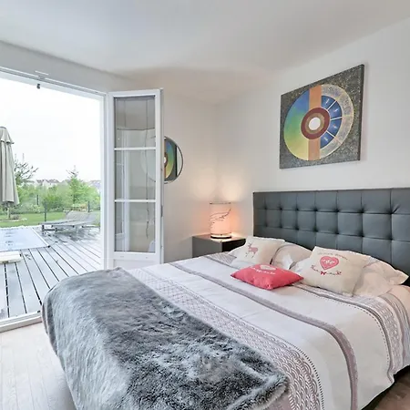 Villa Lake Magny-le-Hongre